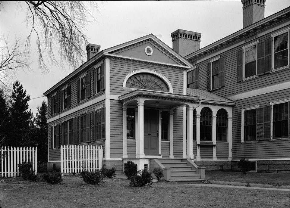 Leavitt-Hovey House - now Greenfield Library, Greenfield Massachusetts November 1959 EXTERIOR - CLOSE-UP OF THE WEST PAVILION ON THE FRONT