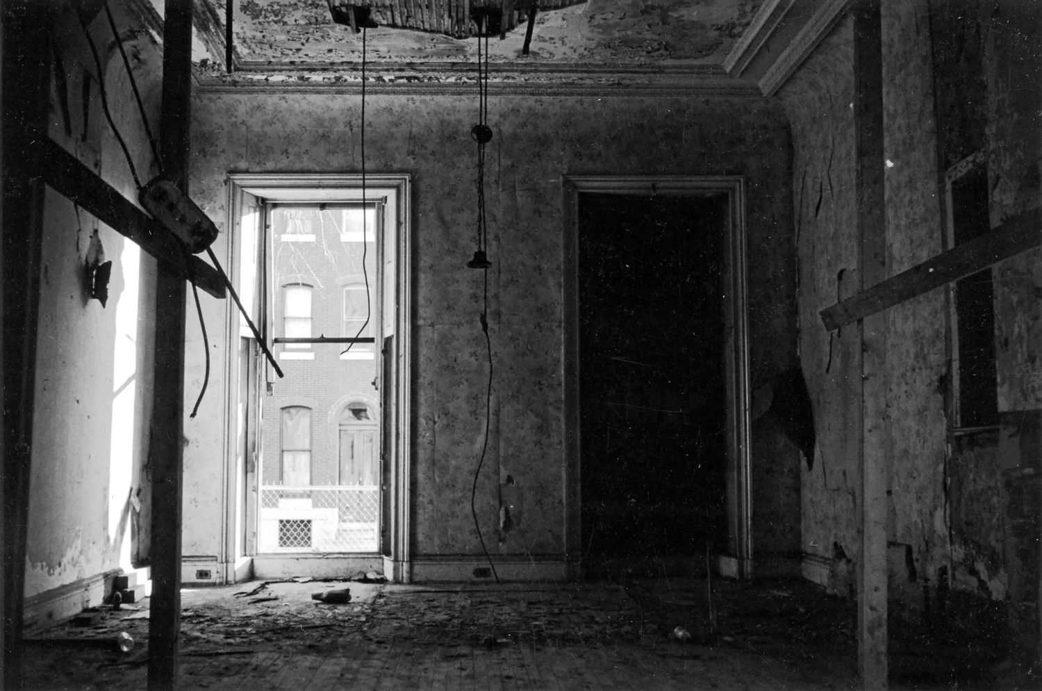 Bankard-Gunther Mansion, Baltimore Maryland Front room, first floor (1979)