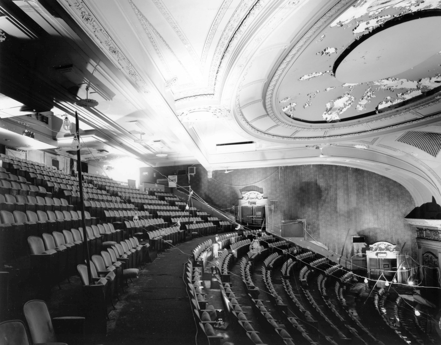 Hippodrome Theatre, Baltimore Maryland Balcony level looking west (1998)