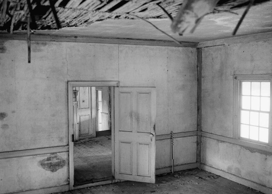 Godlington Manor, Chestertown Maryland 1972 GROUND FLOOR, EAST ROOM, NORTHWEST CORNER, LOOKING FROM ROOM INTO HALL