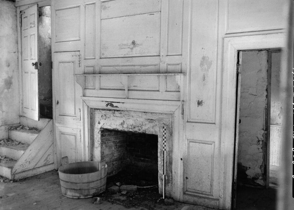 Godlington Manor, Chestertown Maryland 1972 GROUND FLOOR, WEST ROOM, WEST WALL, DETAIL SHOWING FIREPLACE AND PANELING