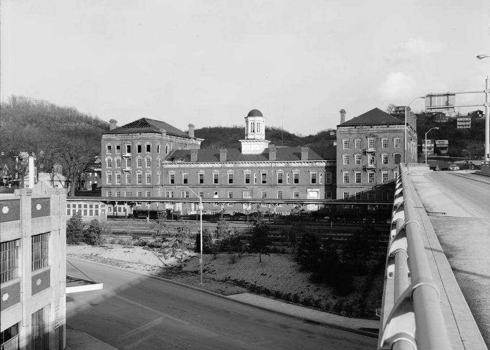B & O Railroad Queen City Hotel and Station, Cumberland Maryland FRONT FACADE FROM ELEVATED HIGHWAY BEFORE DEMOLITION
