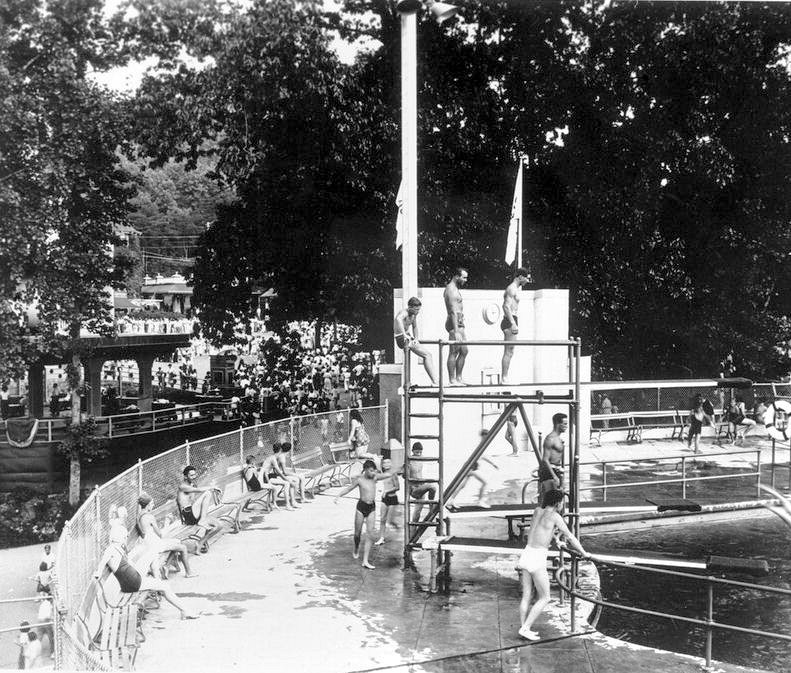 Glen Echo Amusement Park, Glen Echo Maryland Crystal Swimming Pool Diving Pool (1930s)