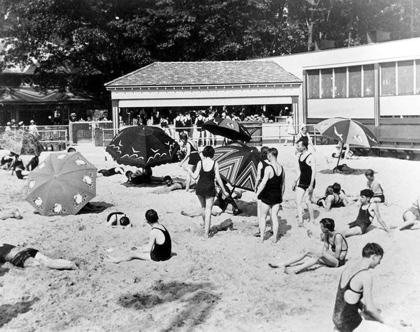 Glen Echo Amusement Park, Glen Echo Maryland Crystal Swimming Pool Sand Beach (1930s)
