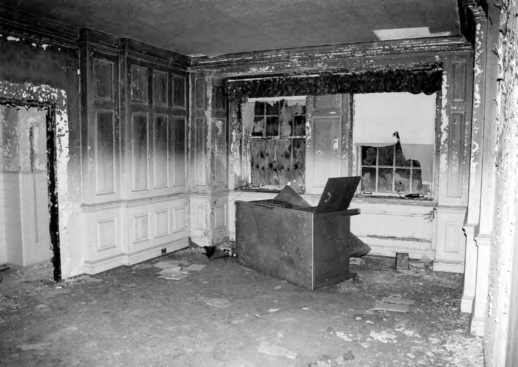 Glenn Dale Tuberculosis Hospital and Sanatorium, Glenn Dale Maryland Adult Hospital, interior, first floor (2009)