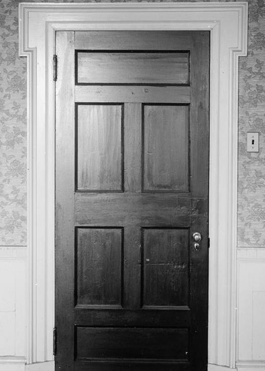 Mount Lubentia Plantation - Magruder House, Largo Maryland 1936 LIVING ROOM DOOR DETAIL