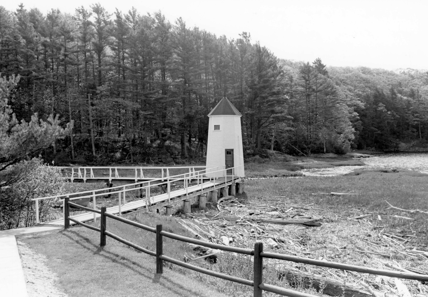 Kennebec River Lighthouse, Bath Maine View from west (1987)