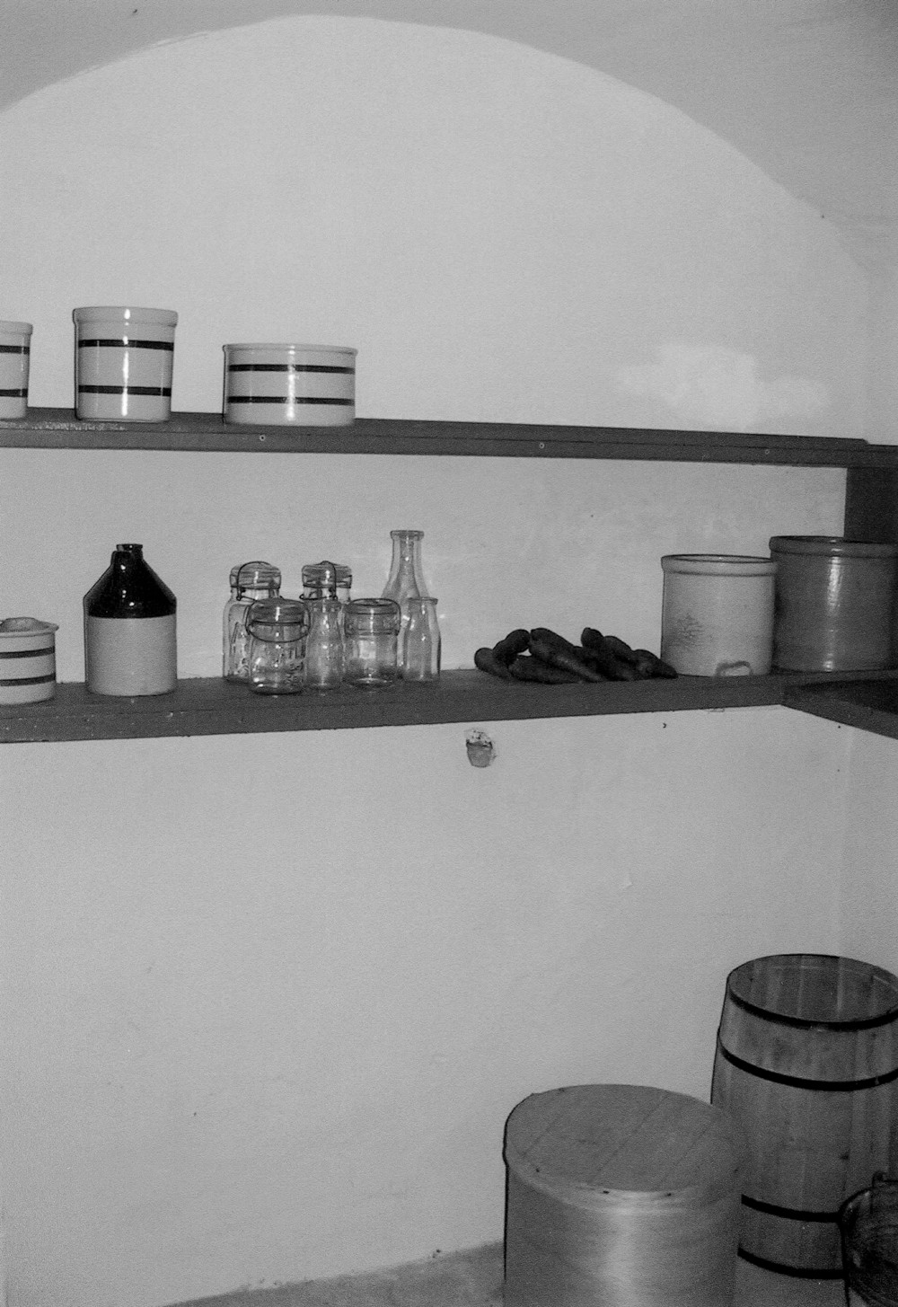 Copper Harbor Light Station, Copper Harbor Michigan 1866 lighthouse, pantry area with plaster walls (2009)