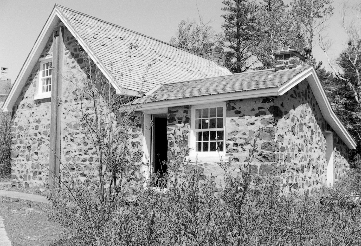 Copper Harbor Light Station, Copper Harbor Michigan 1848 keeper's dwelling, south elevation (left) and east elevation (right) (2009)