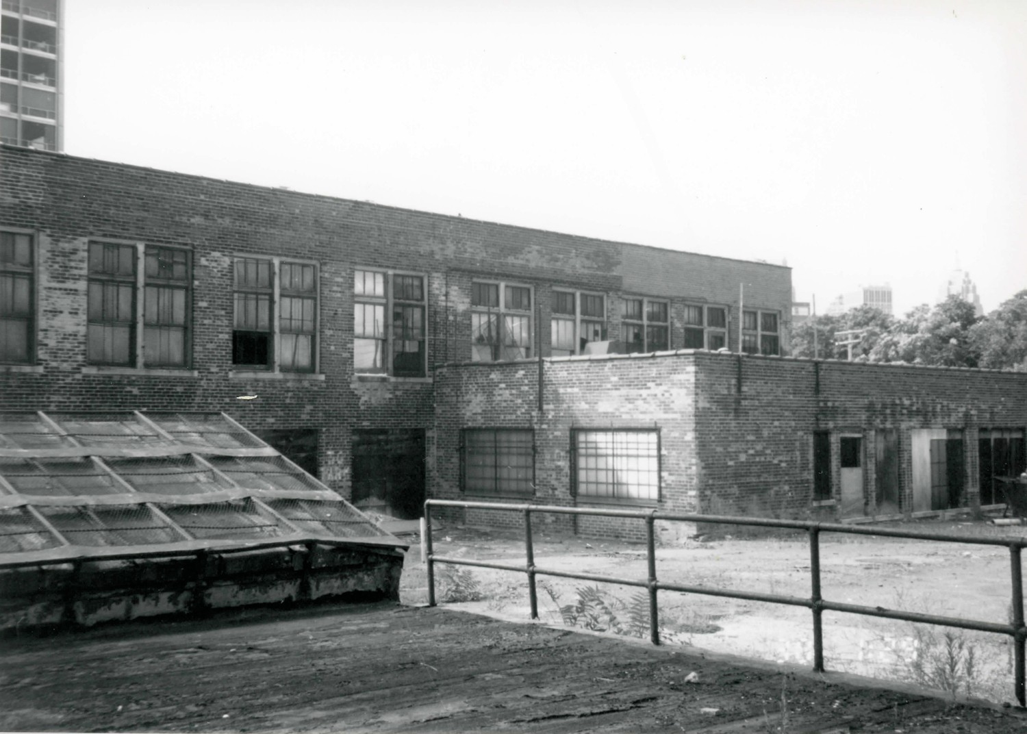 Nellie Leland School, Detroit Michigan North (rear) facade (2001)