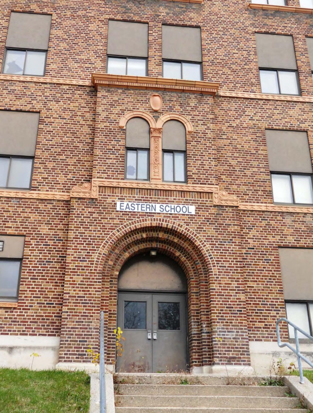 Eastern Avenue School, Grand Rapids Michigan West elevation (2012)