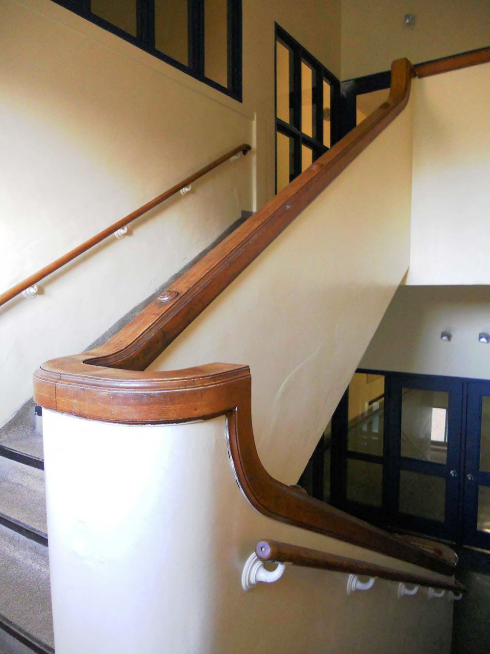 Eastern Avenue School, Grand Rapids Michigan Southwest stairwell, looking toward third floor (2012)