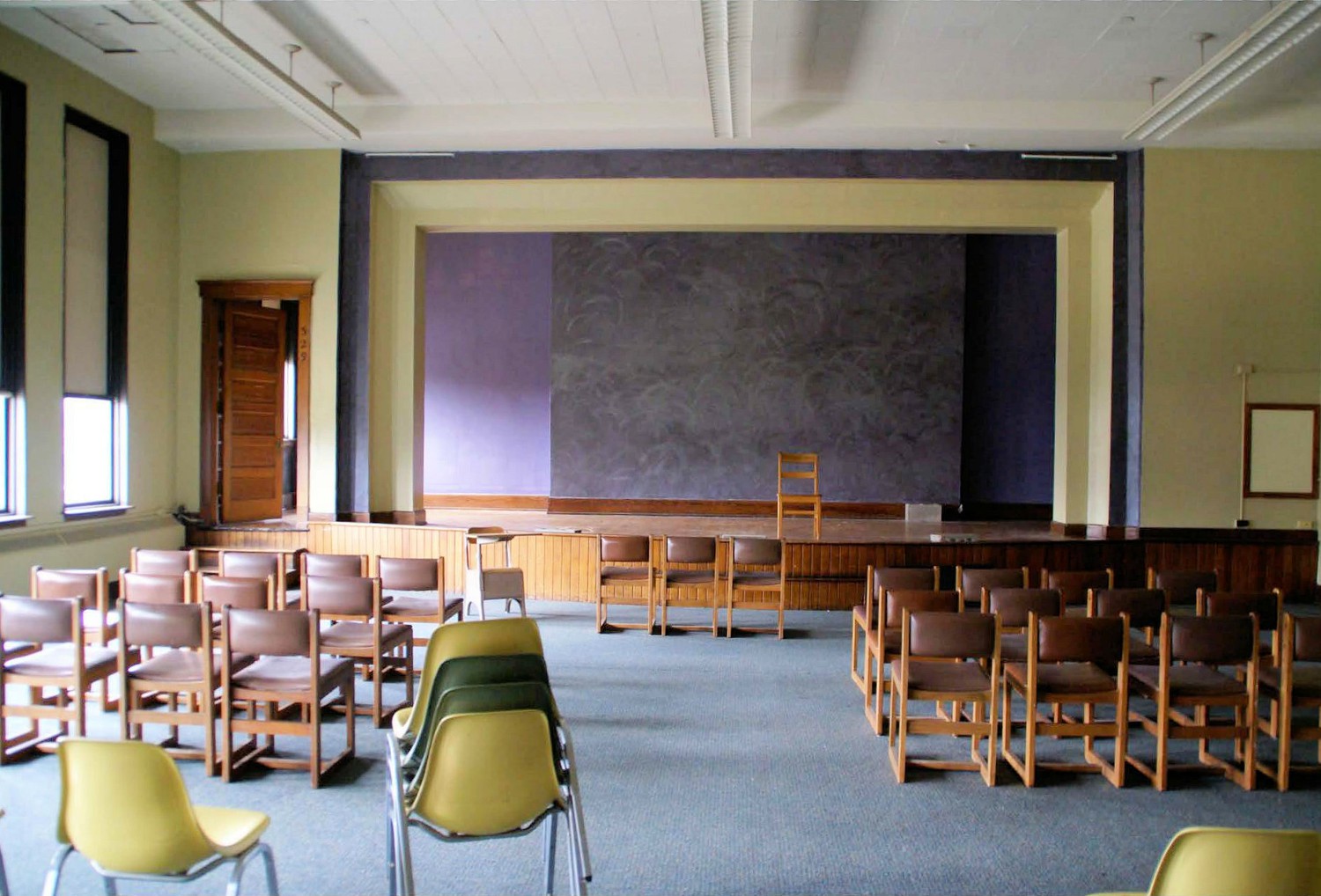 Genesee Street School, Lansing Michigan Assembly room, 1912 school, showing stage (2013)
