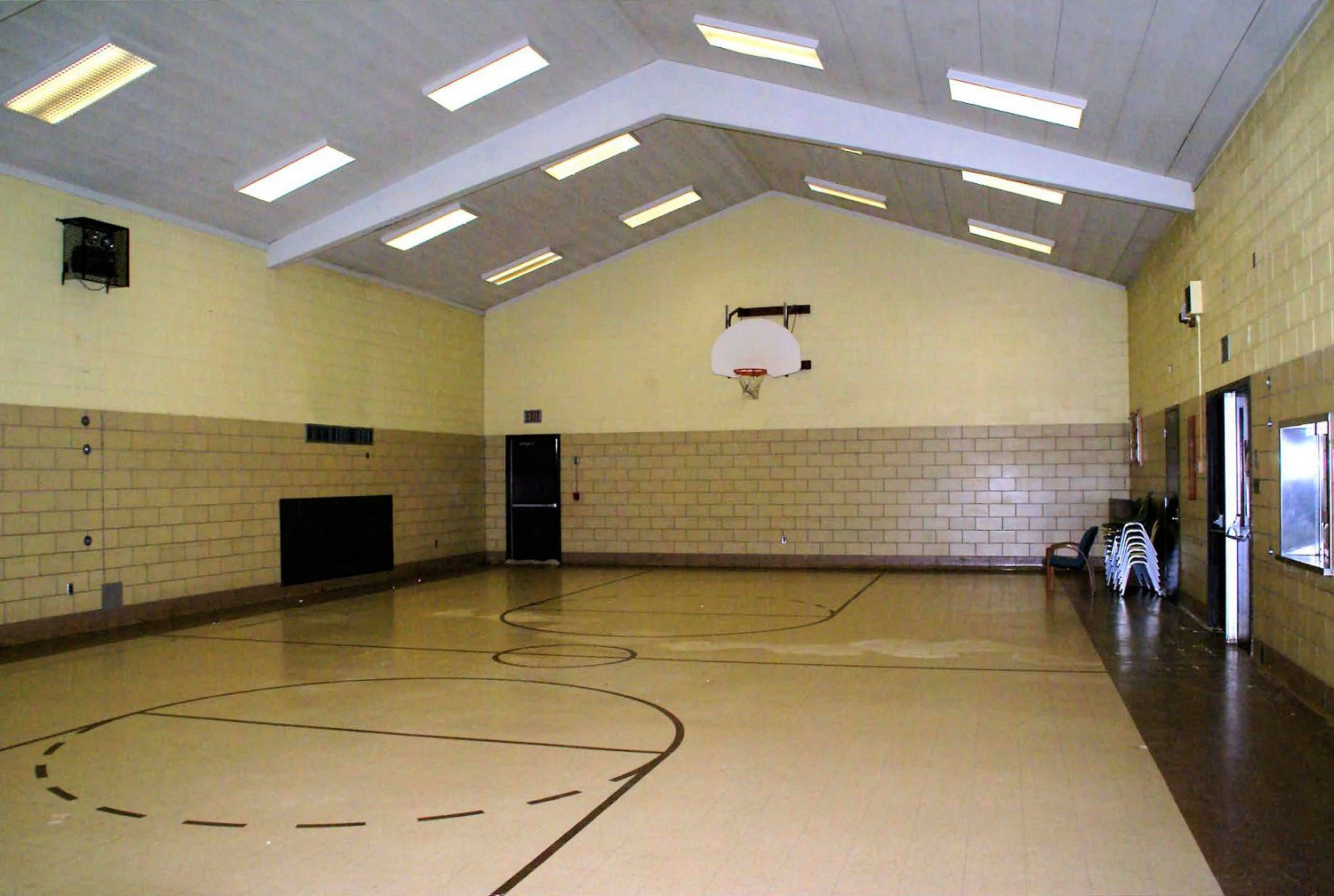 Genesee Street School, Lansing Michigan Gymnasium, 1962 addition (2013)