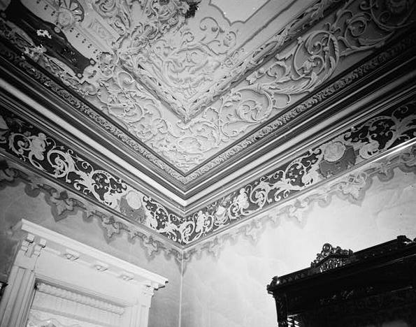 Abner Pratt House (Honolulu House), Marshall Michigan CEILING AND CORNICE DETAIL IN NORTH PARLOR