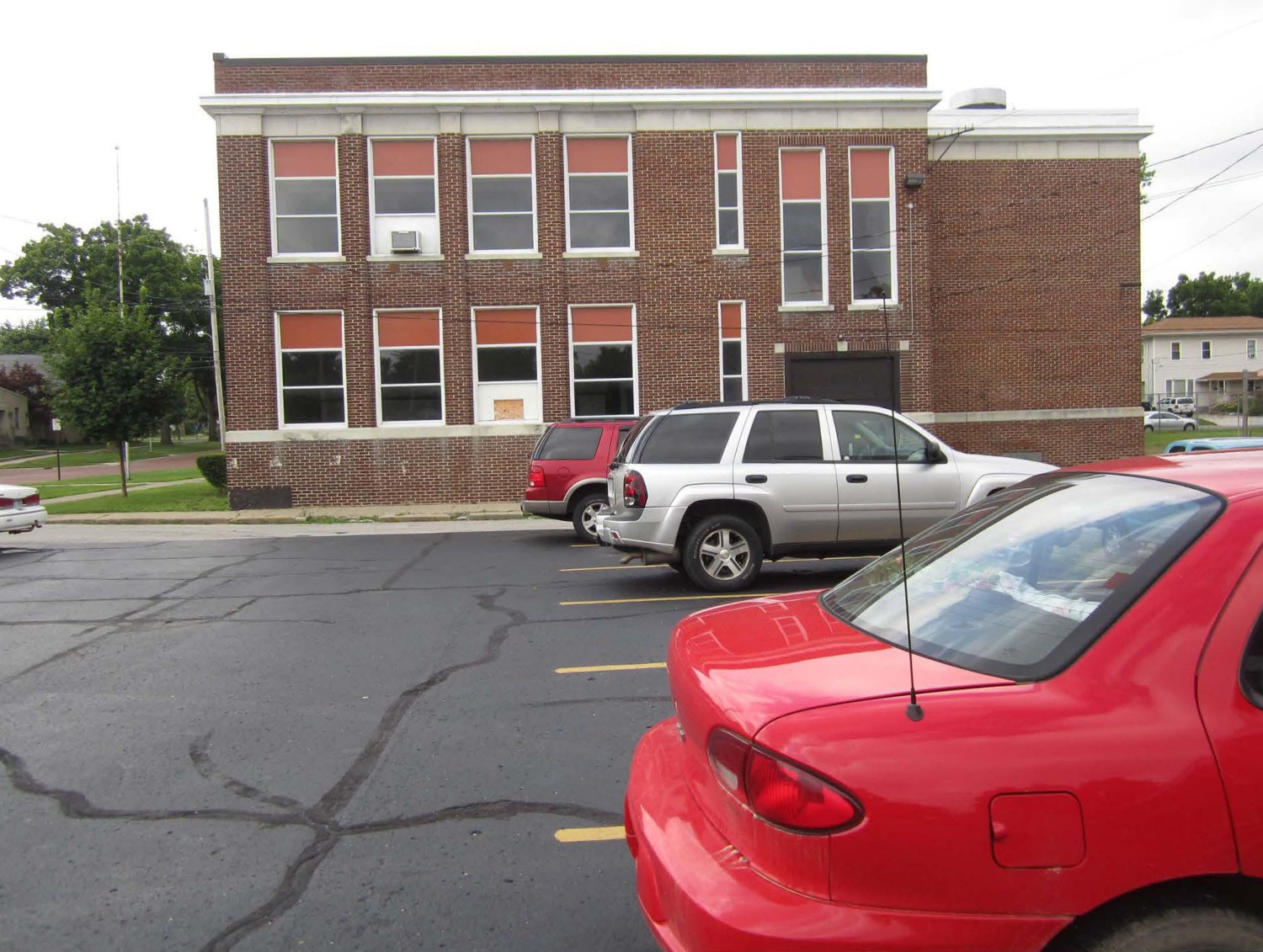 Lincoln School, Owosso Michigan North facade (2014)