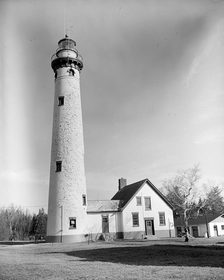 Presque Isle Light Station (Light House), Presque Isle Michigan VIEW OF LIGHTHOUSE, LOOKING 340 DEGREES 1988