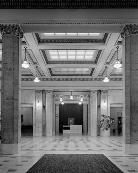 City Hall, Duluth Minnesota Hall of Mayors from main entrance