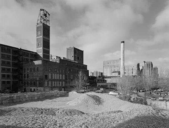 Crown Roller Mill, Minneapolis Minnesota GENERAL SETTING, CROWN ROLLER MILL VISIBLE BEHIND BOILER HOUSE SMOKESTACK; LOOKING SOUTHWEST