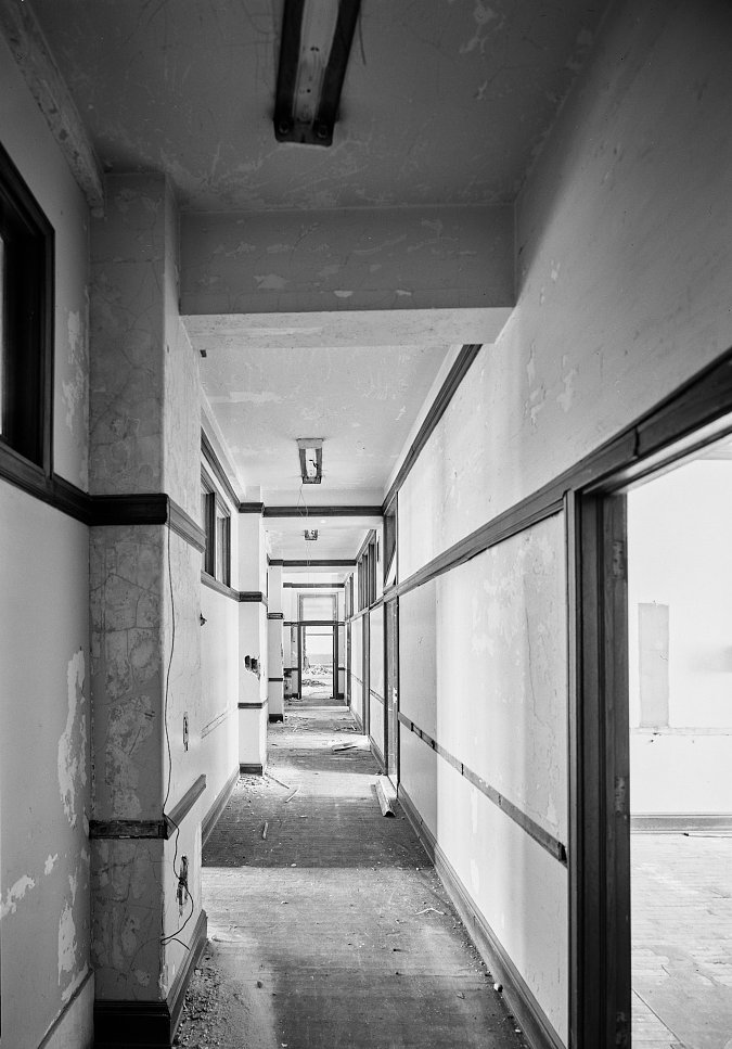 Union Station, Kansas City Missouri Second Floor, West Wing, Typical Corridor (1997)