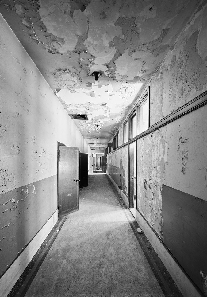 Union Station, Kansas City Missouri Third Floor, West Wing, Typical Corridor (1997)