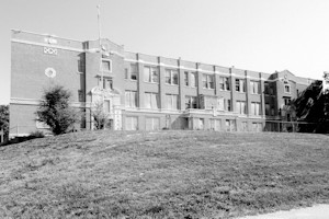 Seven Oaks School, Kansas City Missouri