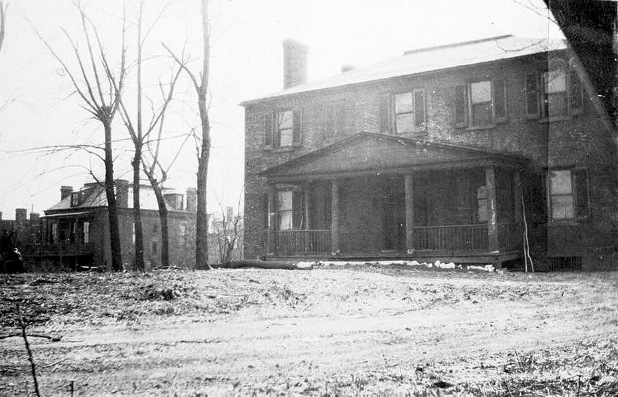 Captain Lewis Bissell Mansion, Saint Louis Missouri View from the east (Prior to 1926)