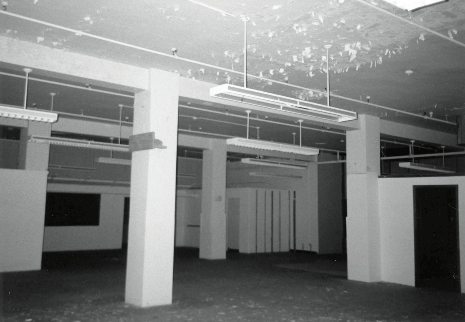 Heer's Department Store, Springfield Missouri Third floor interior, posts and beams (2002)
