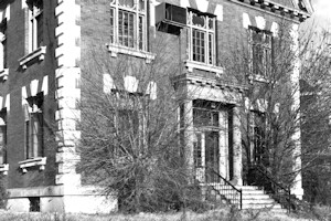 Page Boulevard Police Station, St. Louis Missouri