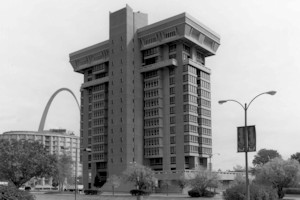 Pet Plaza, St. Louis Missouri