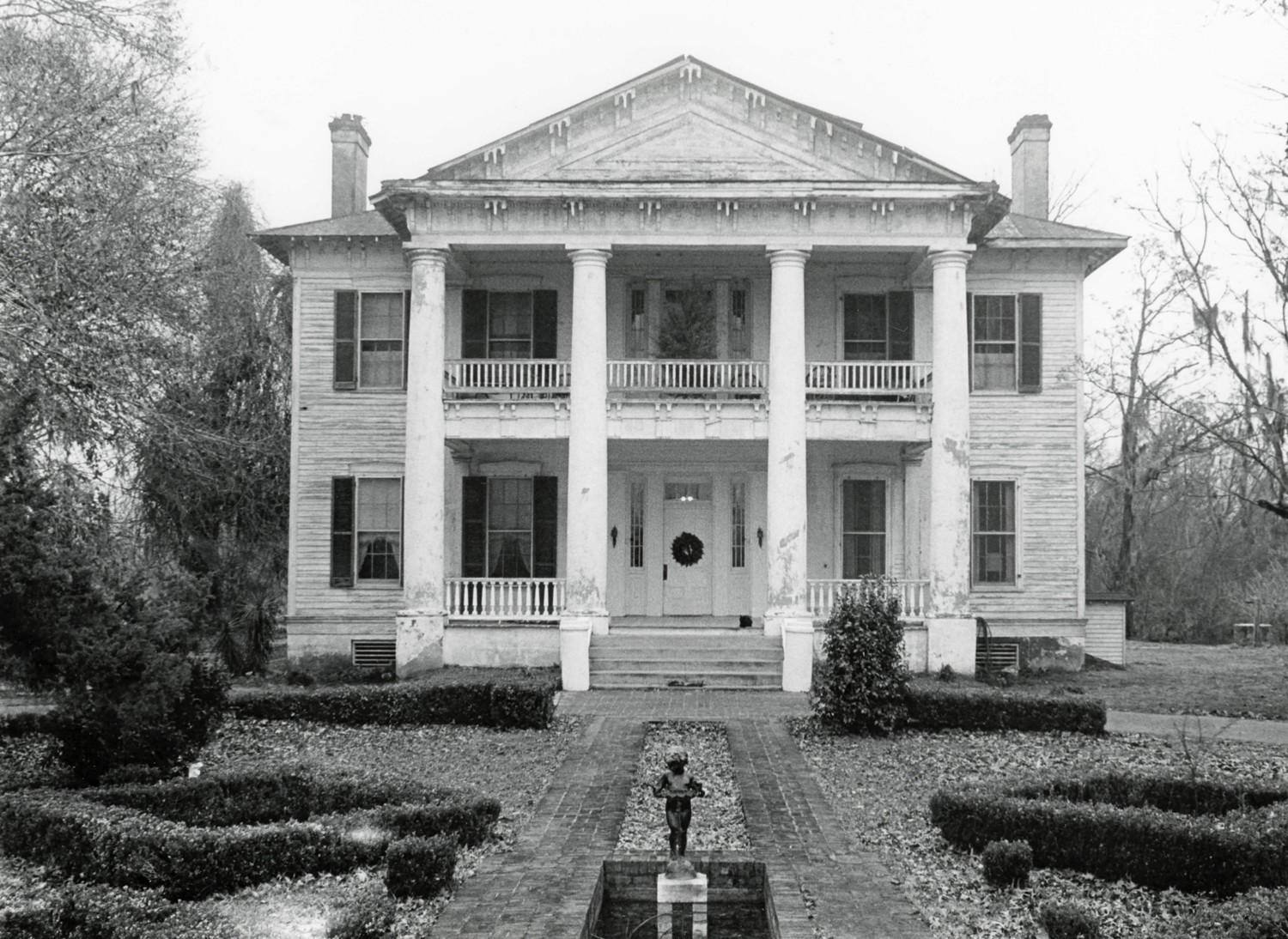 Facade (south elevation), looking north from front garden gate (1978)