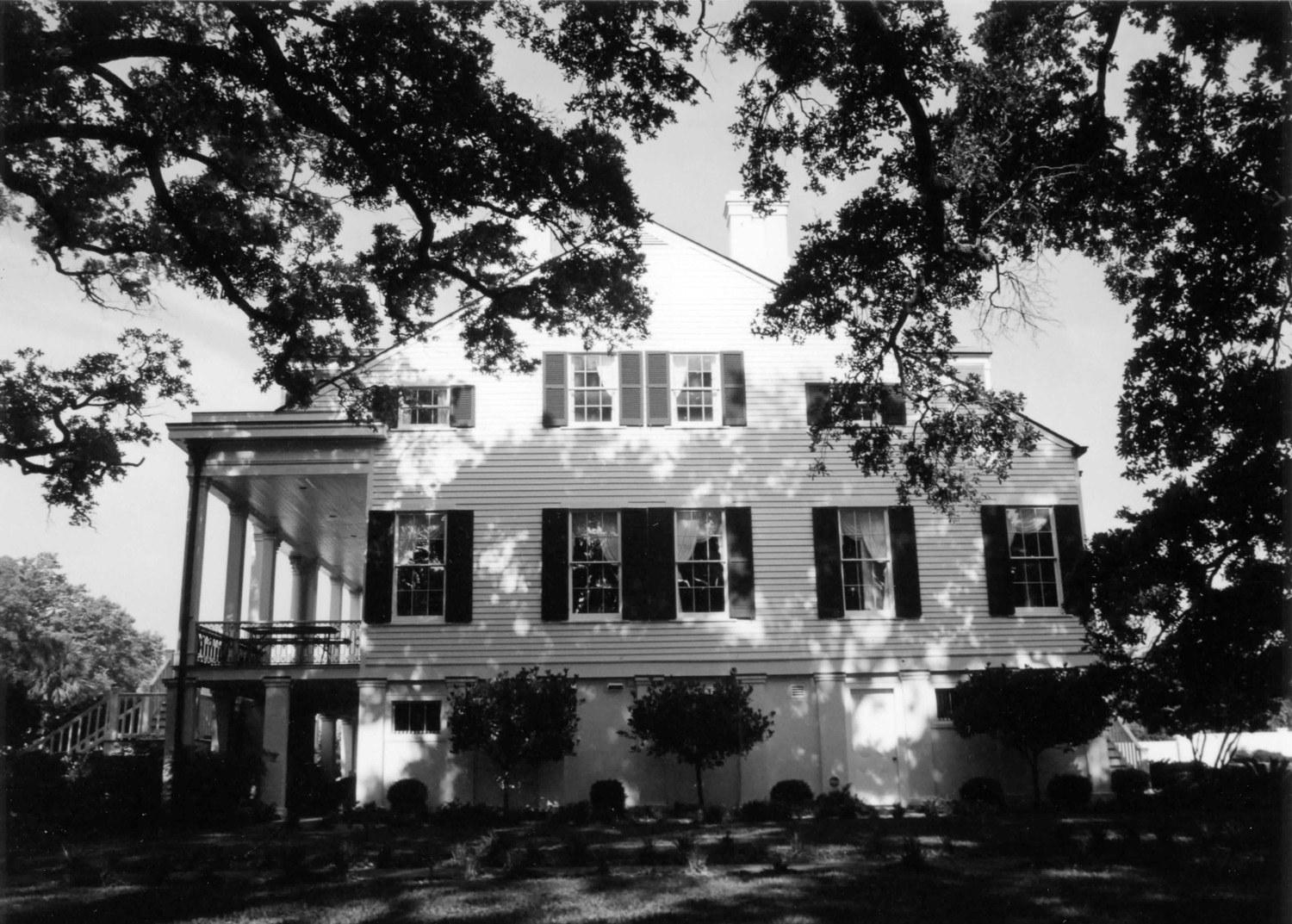Bellevue - The Longfellow House, Pascagoula Mississippi  (2002)