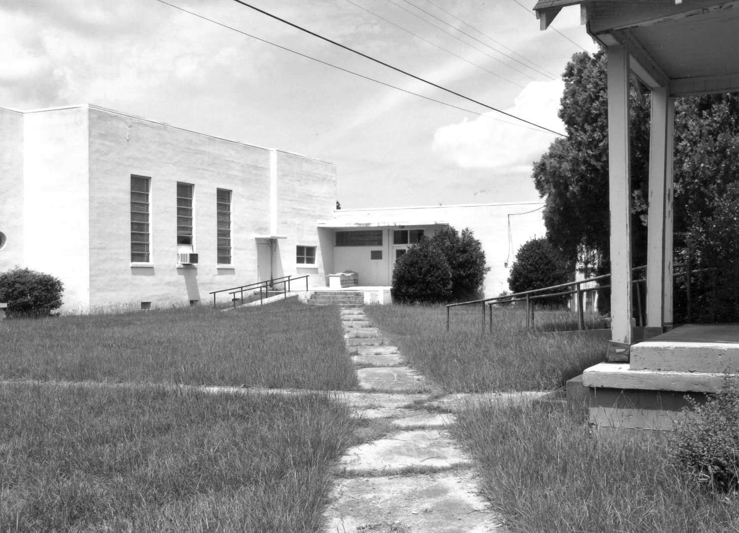 Vaiden High School, Vaiden Mississippi Auditorium, facing northwest (2009)