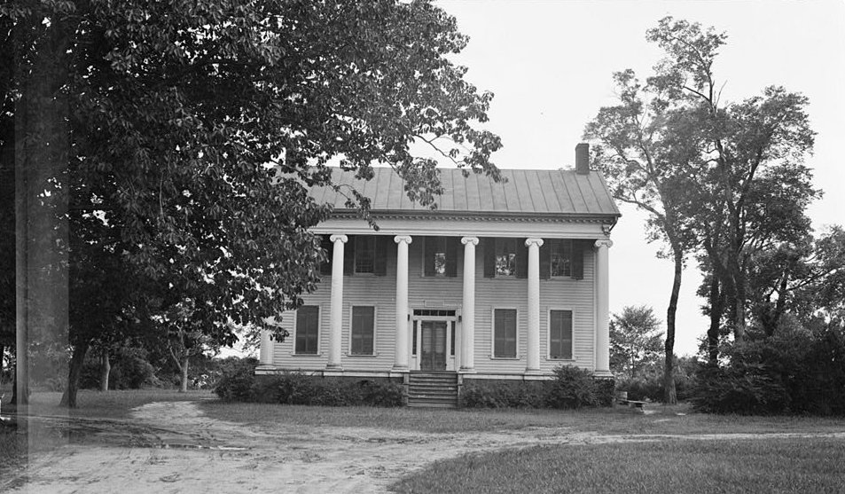 Athol Plantation House, Edenton North Carolina Front view (1940)