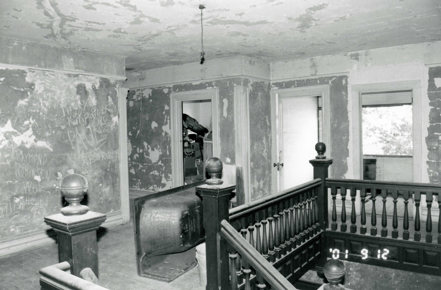 Alden and Thomasene Howell House, Waynesville North Carolina Second floor hall (2001)