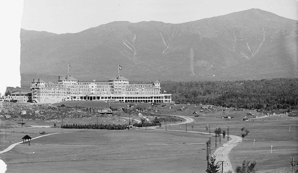 Mount Washington Hotel, White Mountains, Bretton Woods New Hampshire 1900s Mount Washington Hotel & Presidential Range from Mount Pleasant House