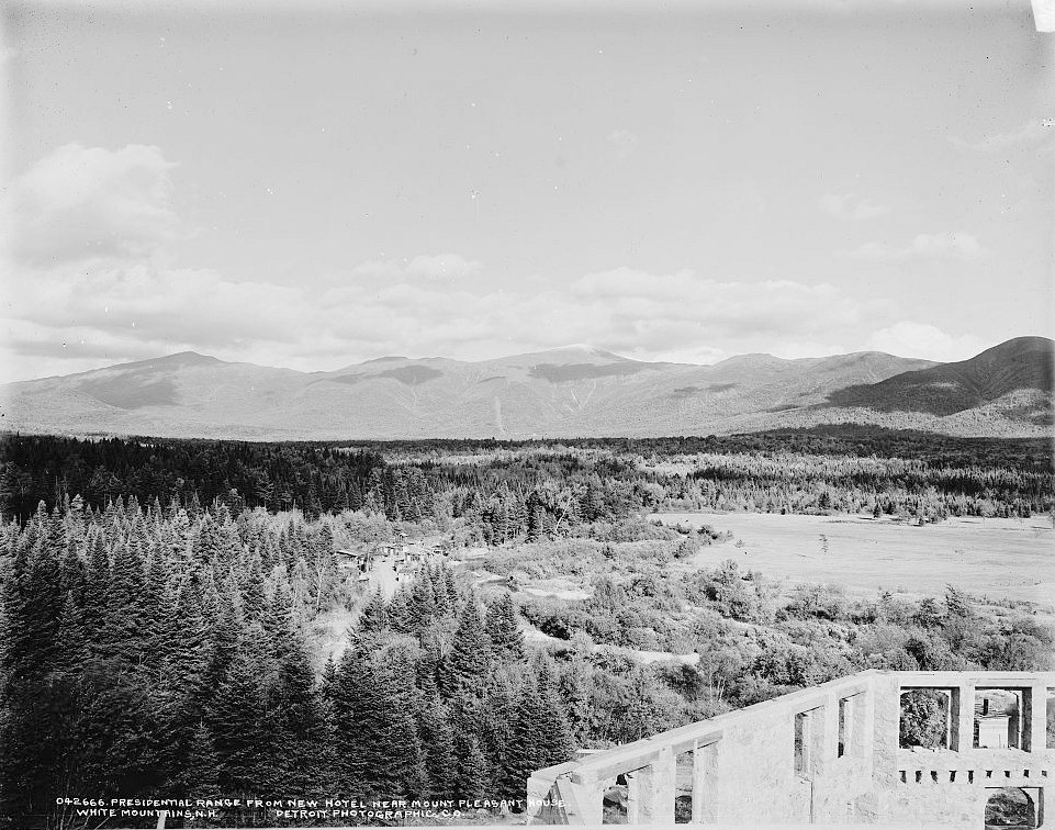 Mount Washington Hotel, White Mountains, Bretton Woods New Hampshire 1900s Presidential Range Mount Washington Hotel dining room wall under construction in right foreground