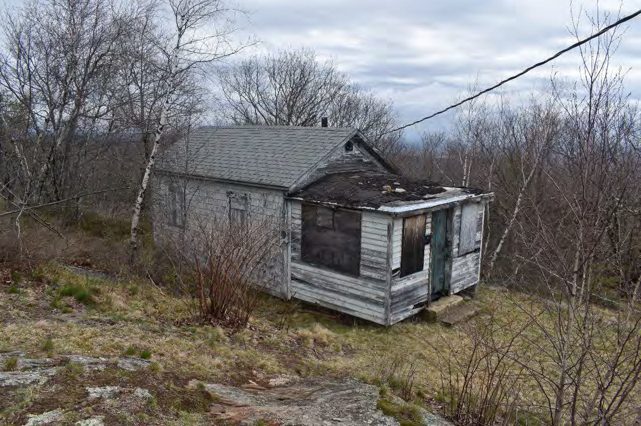 Blue Job Fire Tower, Farmington New Hampshire Watchman's cabin (2022)