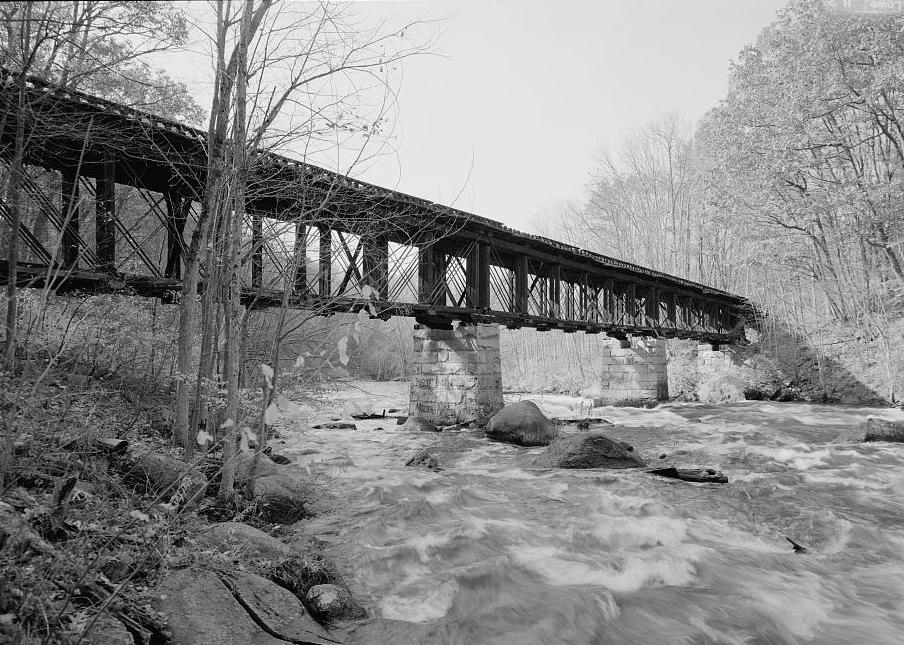 Sulphite Covered Railroad Bridge, Franklin New Hampshire 2003 PERSPECTIVE FROM UPSTREAM