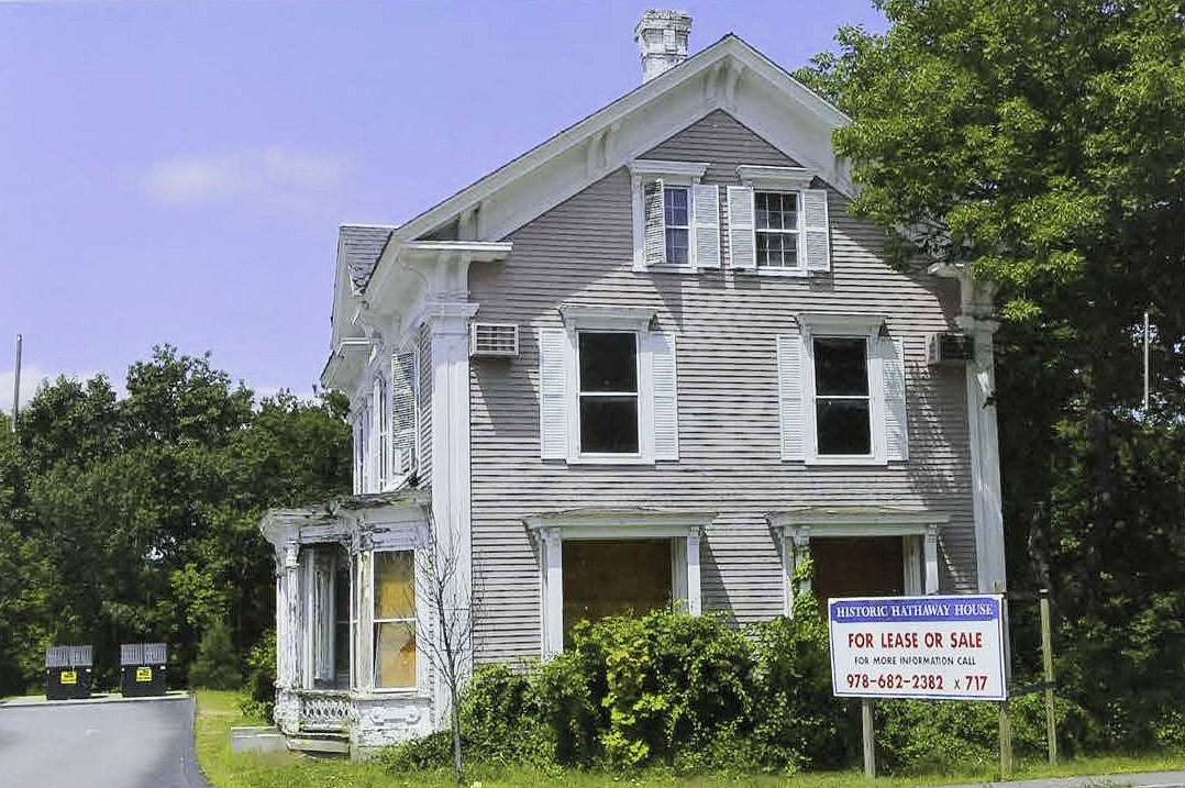 Hathaway House, Laconia New Hampshire East elevation (2014)