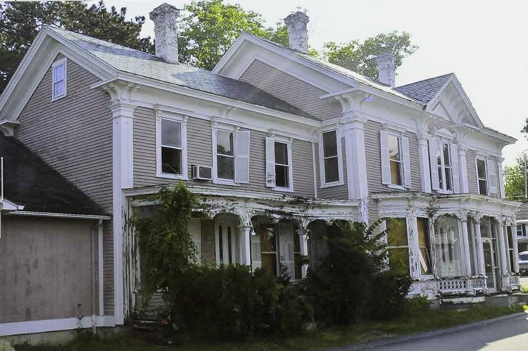 Hathaway House, Laconia New Hampshire West ell (2014)