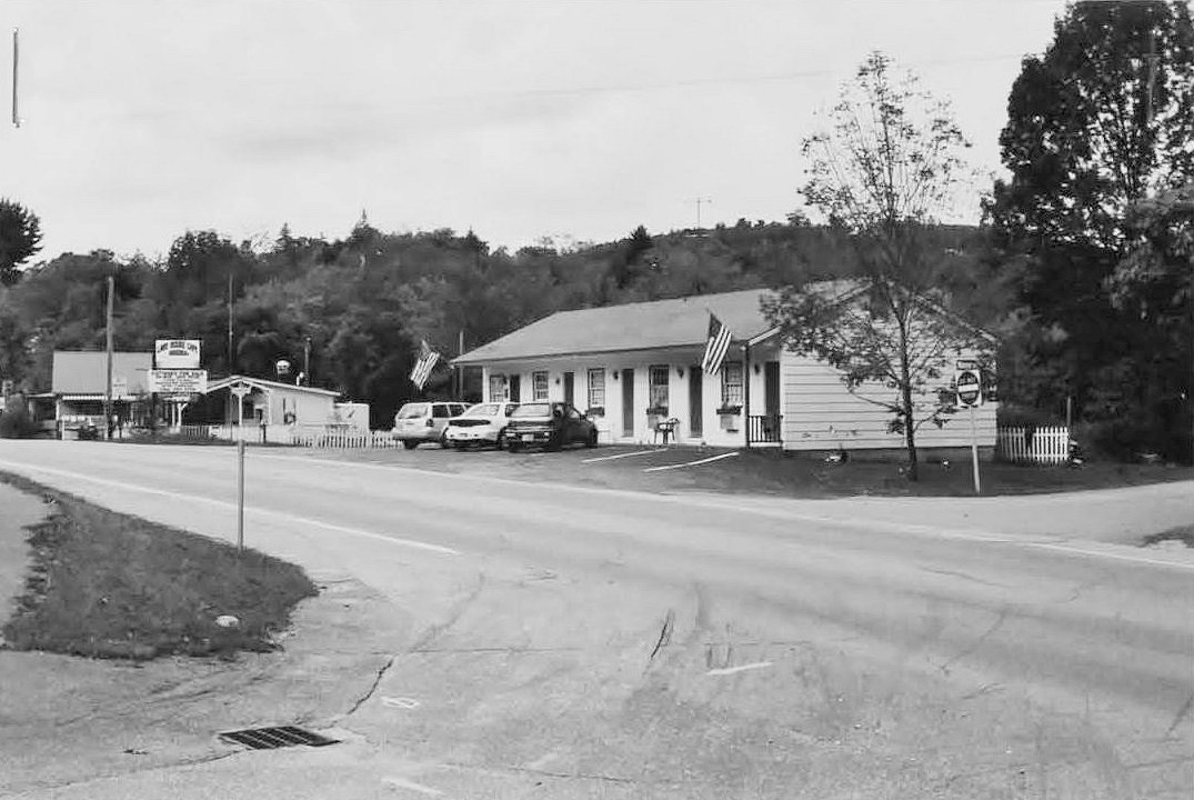 Weirs Highlands Camp and Cottages, Laconia New Hampshire Motel, Ice Cream Shop and Wilcomb House - now a convenience store (2006)