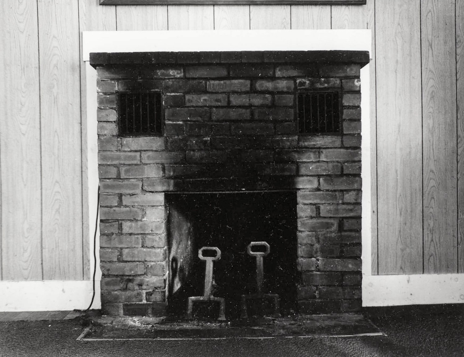 Maple Haven Campground, Woodstock New Hampshire Fireplace in cabin #3 (2000)