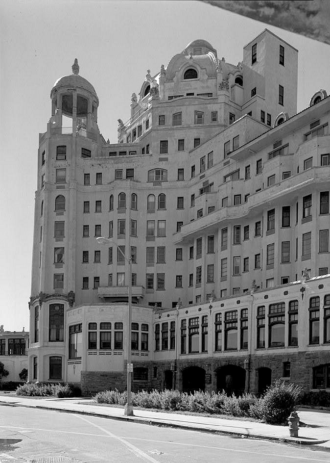 Blenheim Hotel, Atlantic City New Jersey VIEW OF THE NORTHEAST ELEVATION OF THE CENTRAL PAVILION