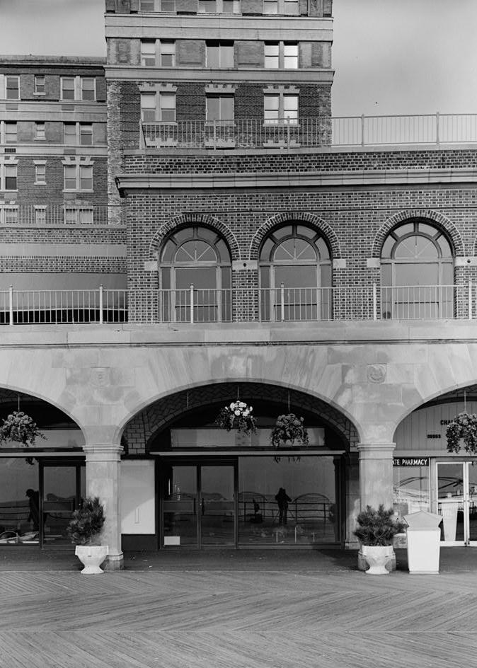 Chalfonte Hotel, Atlantic City New Jersey 1980 BOARDWALK STORES, LEFT OF PHARMACY