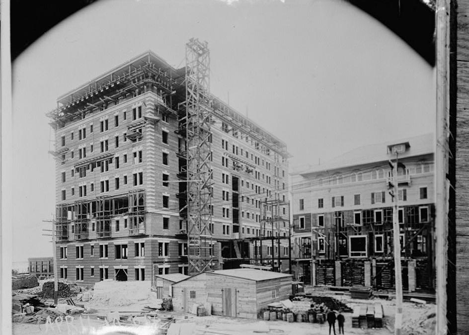 Chalfonte Hotel, Atlantic City New Jersey PHOTOGRAPH OF CONSTRUCTION ON APRIL 10, 1904. ADDISON HUTTON COLLECTION