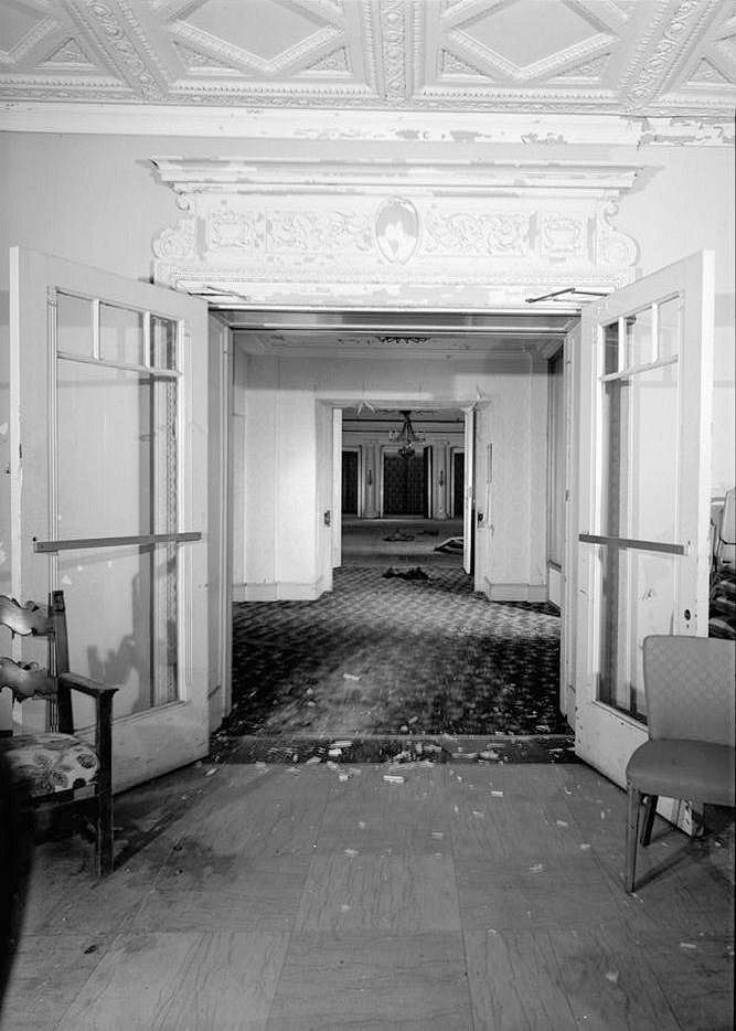 Dennis Hotel, Atlantic City New Jersey VIEW FROM MAIN LOBBY INTO BORTON HALL