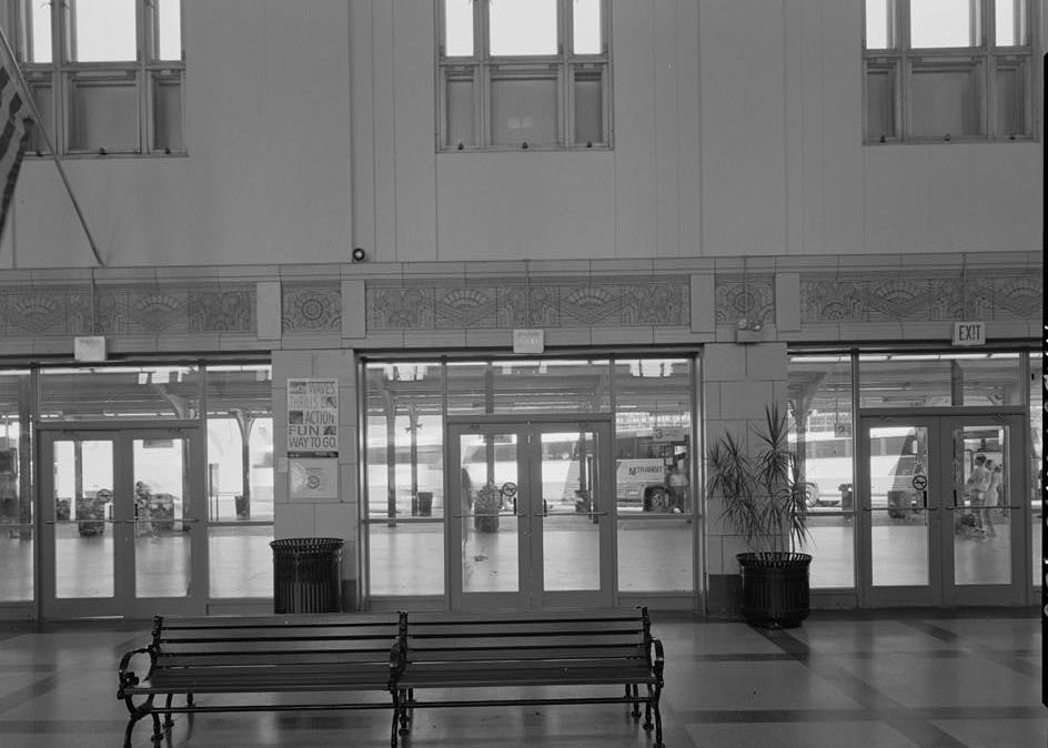 Union Station - Bus Terminal, Atlantic City New Jersey 1995 NORTH WALL OF TERMINAL SHOWING CONCOURSE AND PASSENGER LOADING PLATFORM THROUGH DOORS LOOKING NORTH