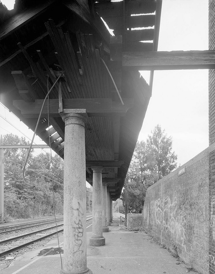 Ampere Railroad Station, East Orange New Jersey 1987 View to south, eastbound and westbound platforms