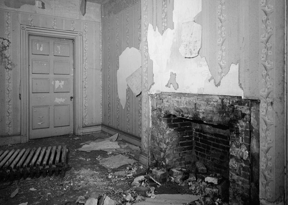 Trenton House Hotel, Trenton New Jersey Guest room on the second floor, fronting North Warren Street (1871 section). Camera facing southeast.